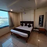 Hotel Rashika Palace