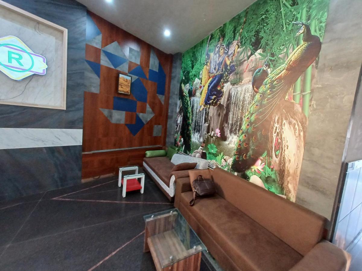 Rashika Palace 3*